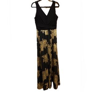 Signature by Sangria Black and Gold Maxi Dress